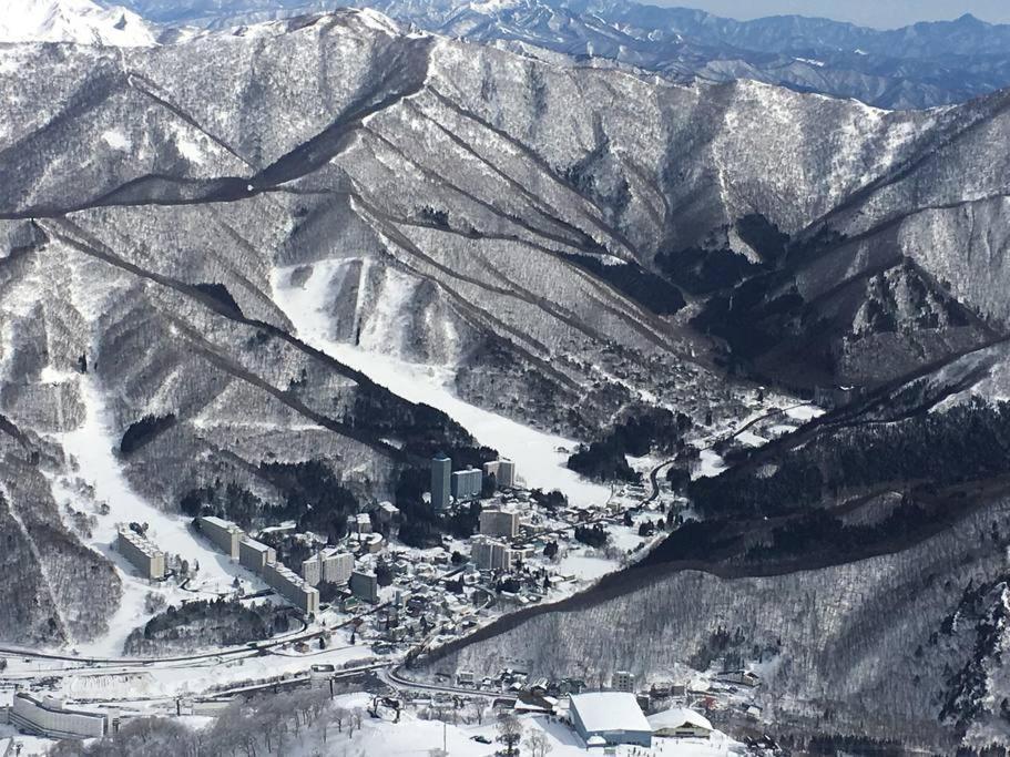 Naeba Ski Resort & Fuji Rock Yuzawa  Exterior photo